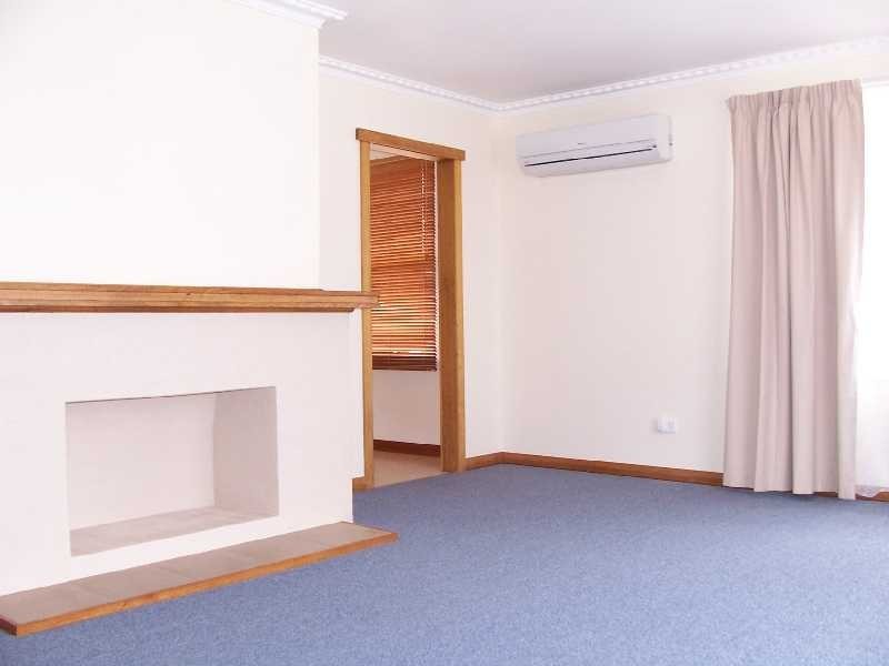 17 Egan Street, Newnham TAS 7248