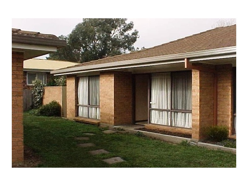 2/10 Parklands Parade, Newnham TAS 7248