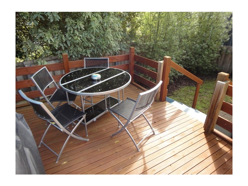 3/7 Rennie Court, Norwood TAS 7250