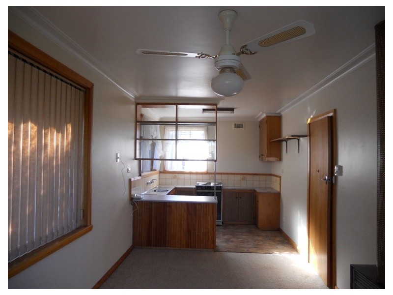 20 Julie Crescent, Newnham TAS 7248