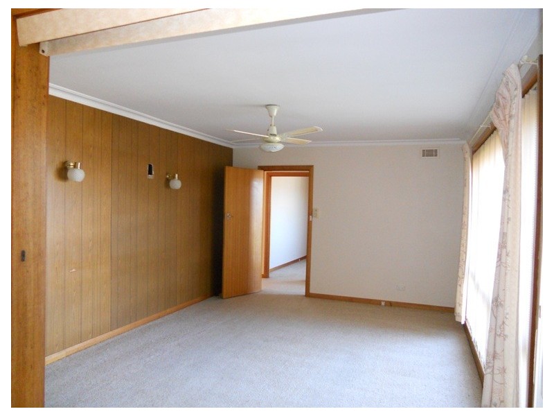 20 Julie Crescent, Newnham TAS 7248