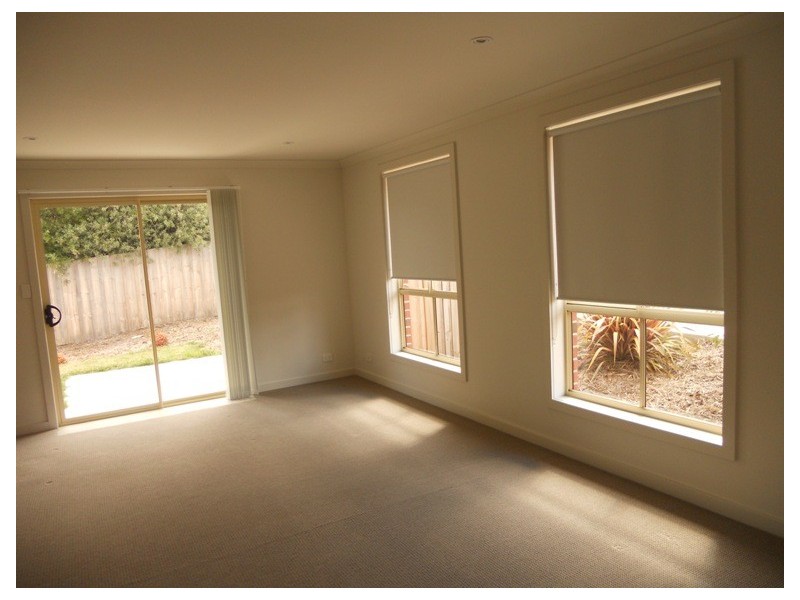 2/55-57 Essendon Street, Summerhill TAS 7250