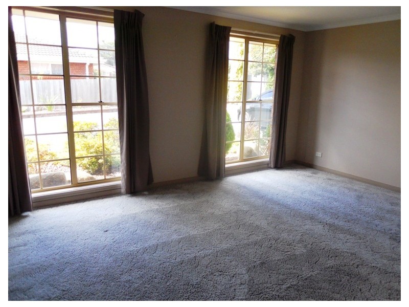 43 Rothesay Close, Newnham TAS 7248