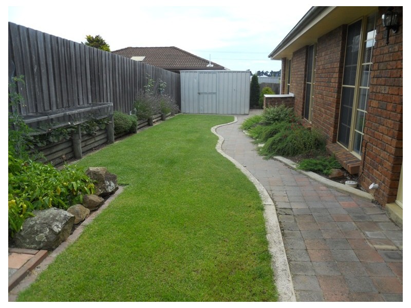 43 Rothesay Close, Newnham TAS 7248