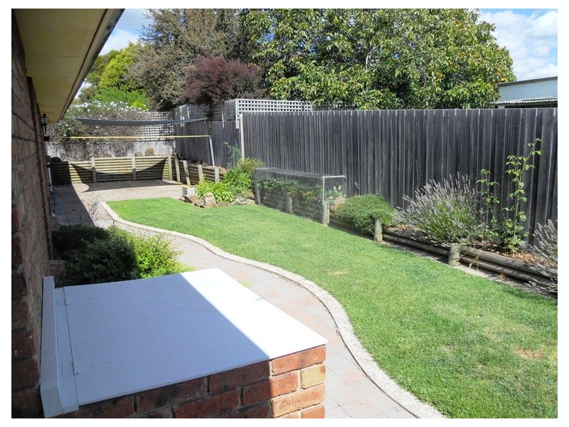 43 Rothesay Close, Newnham TAS 7248