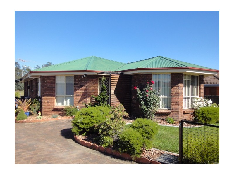 32 Belgrave Parade, Youngtown TAS 7249