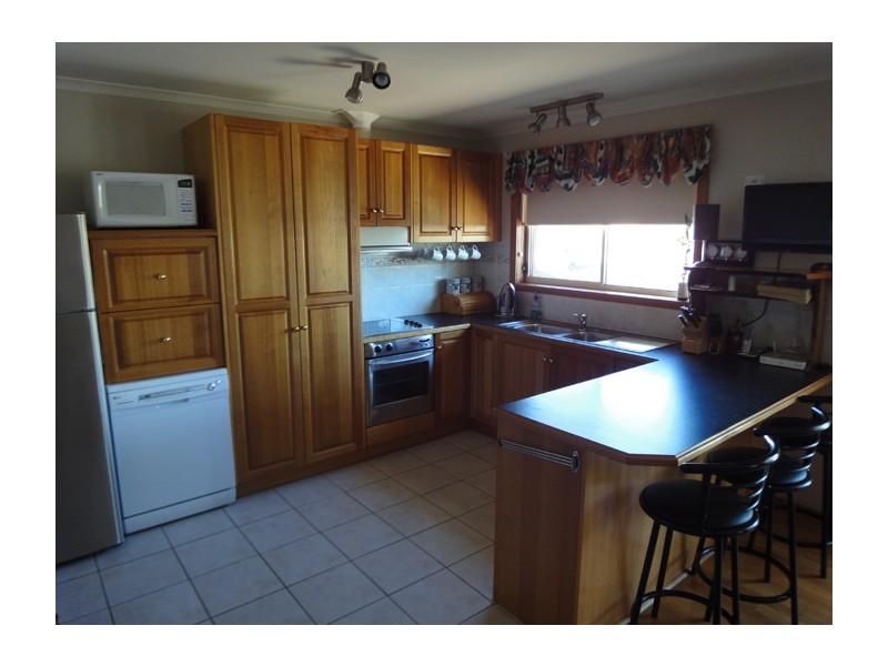 32 Belgrave Parade, Youngtown TAS 7249