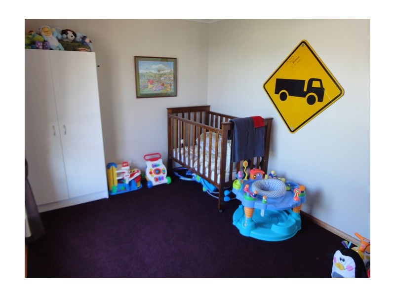 32 Belgrave Parade, Youngtown TAS 7249