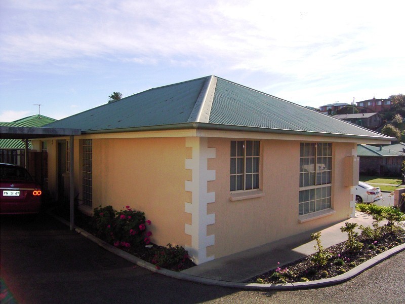 1/46 Parklands Parade, Newnham TAS 7248