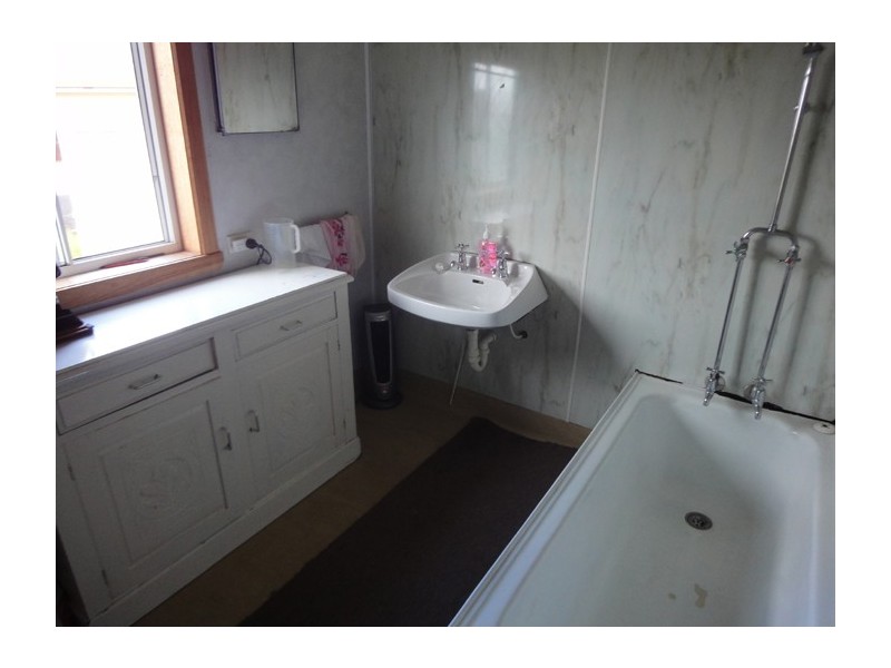 97 Georgetown Road, Newnham TAS 7248