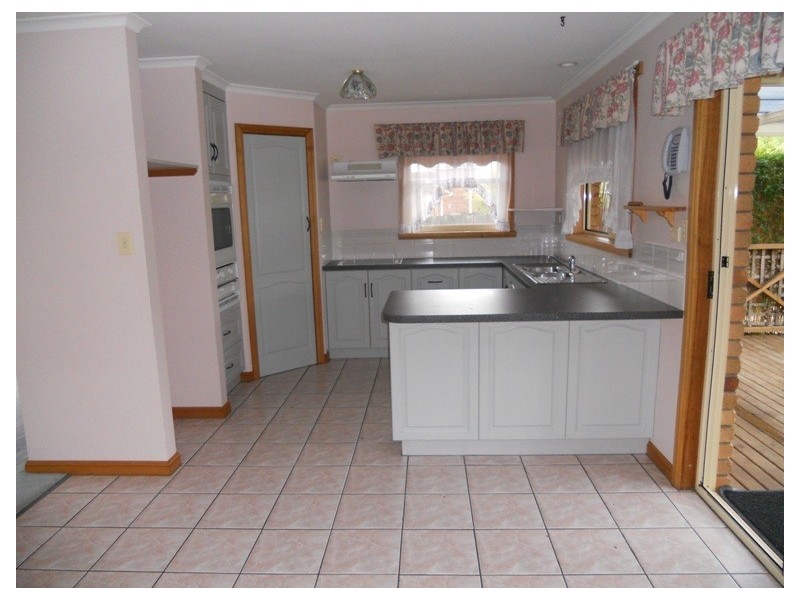 71 Harley Parade, Prospect TAS 7250