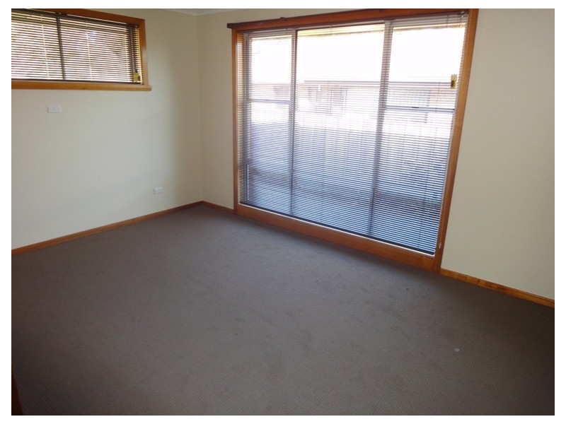 16 Heathfield Street, Norwood TAS 7250