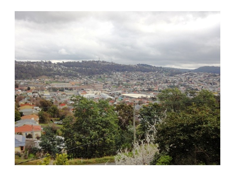 29  Lawrence Vale Road, South Launceston TAS 7249