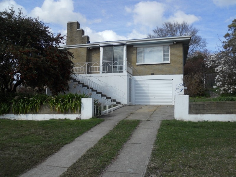 7 Pomona Road, Riverside TAS 7250