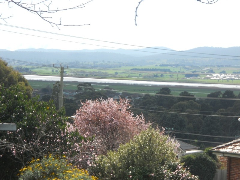 7 Pomona Road, Riverside TAS 7250
