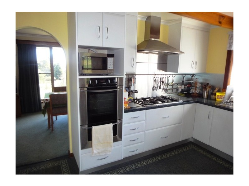 9  Swan Drive, Swan Bay TAS 7252