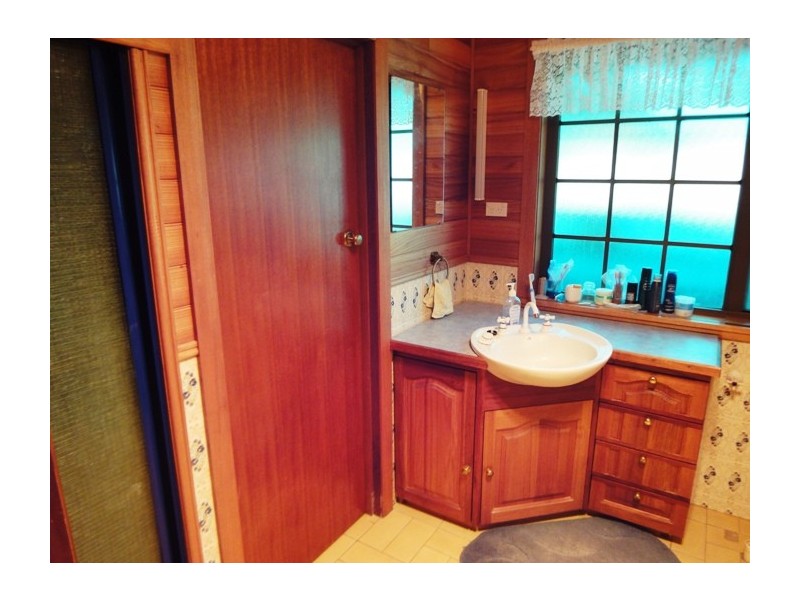 9  Swan Drive, Swan Bay TAS 7252