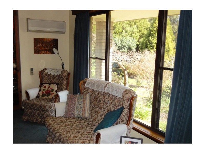 9  Swan Drive, Swan Bay TAS 7252