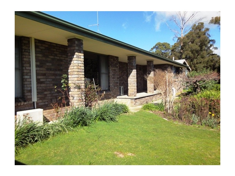 9  Swan Drive, Swan Bay TAS 7252