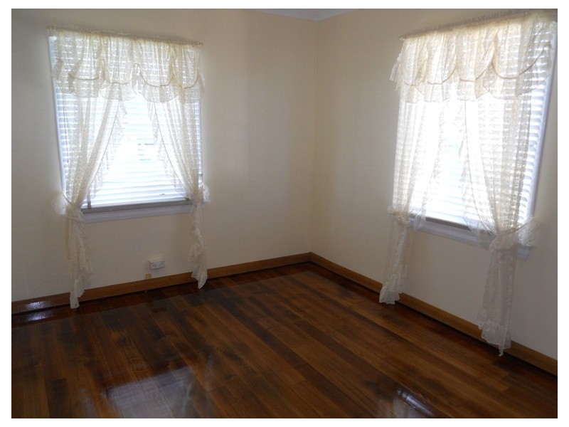 23 Hargrave Crescent, Mayfield TAS 7248