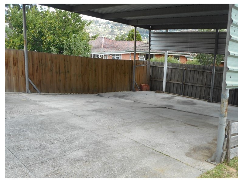 14 Chungon Crescent, South Launceston TAS 7249