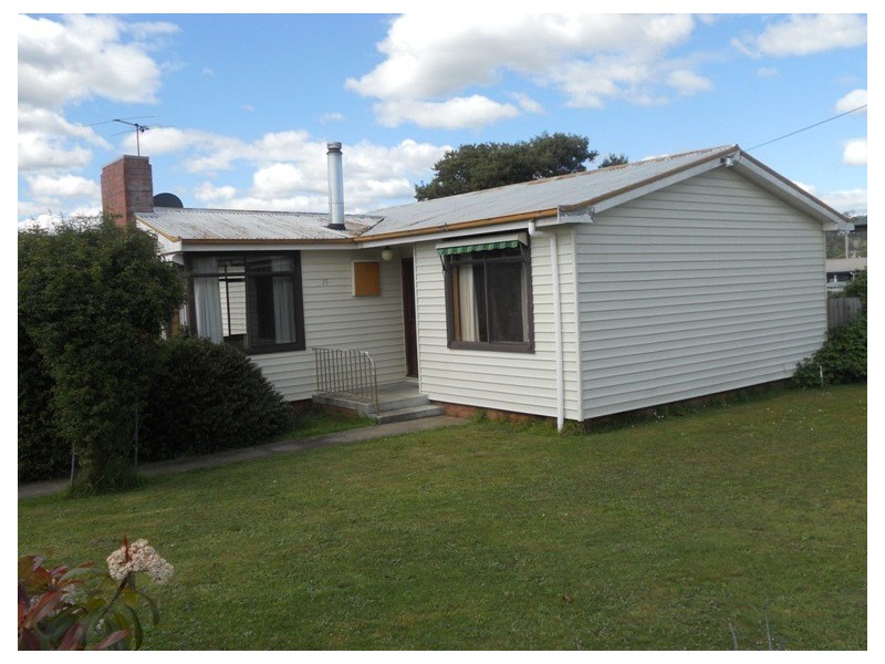 15 Ormond Street, Ravenswood TAS 7250