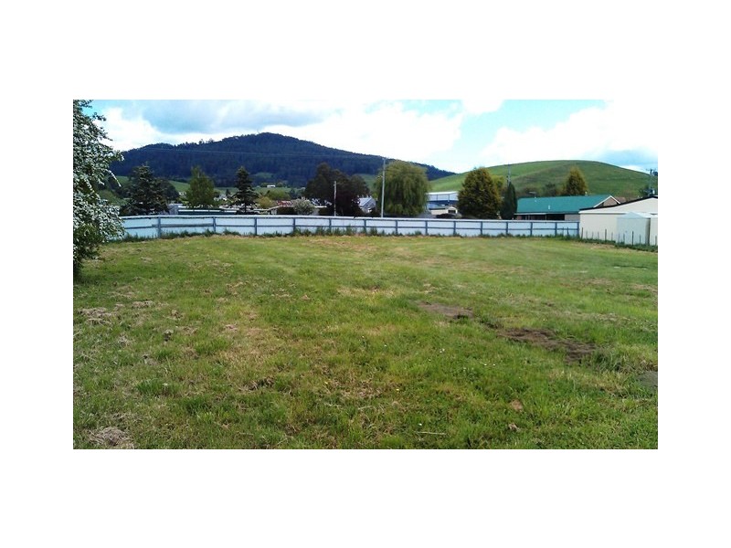 4 Charob Place, Lilydale TAS 7268