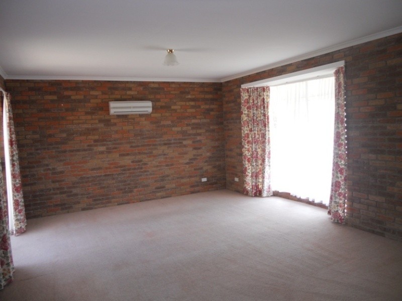 33 Las Vegas Drive, Prospect TAS 7250