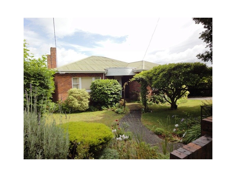 5 Newstead Crescent, Newstead TAS 7250