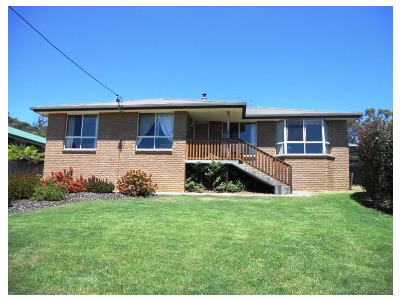 53 Harley Parade, Prospect TAS 7250