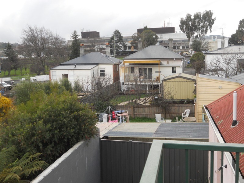 3/8 South Charles Street, South Launceston TAS 7249