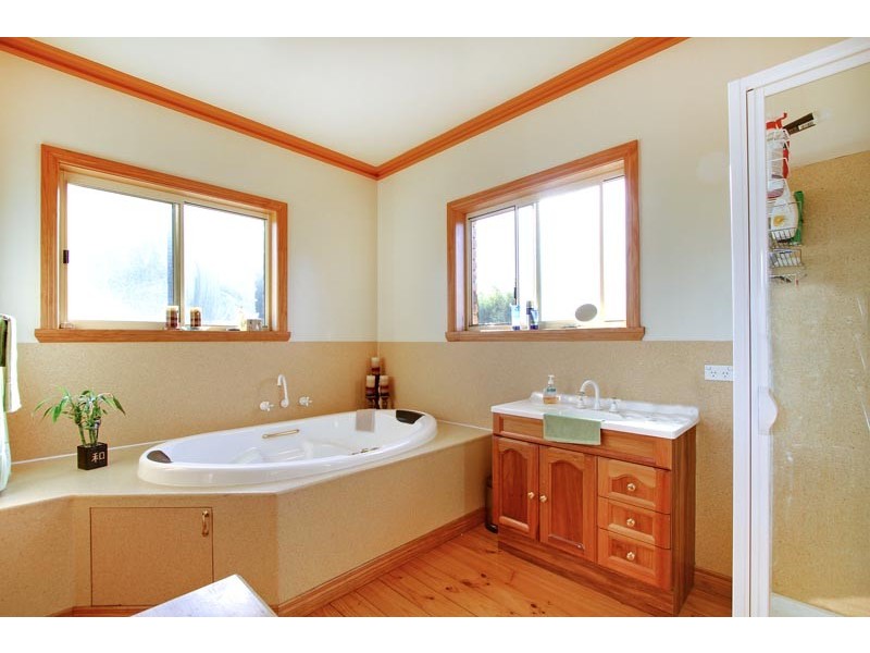 Bridgenorth TAS 7277