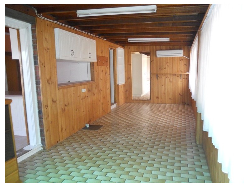 2 Machen Street, Kings Meadows TAS 7249