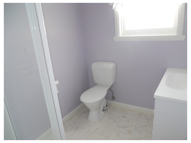 2 Machen Street, Kings Meadows TAS 7249