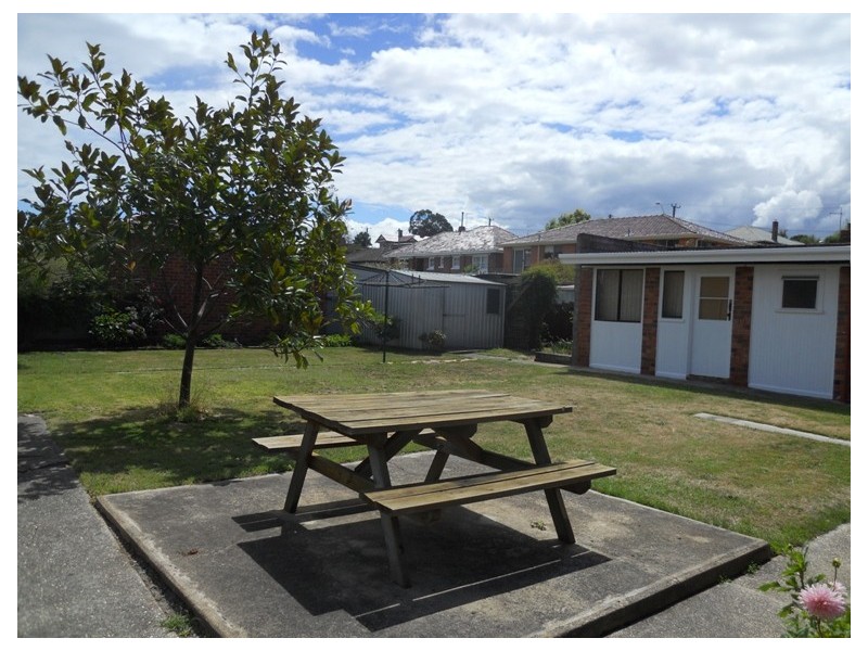 2 Machen Street, Kings Meadows TAS 7249