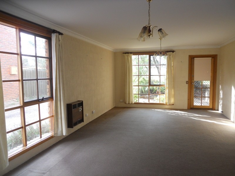 30/12  Casino Rise, Prospect TAS 7250