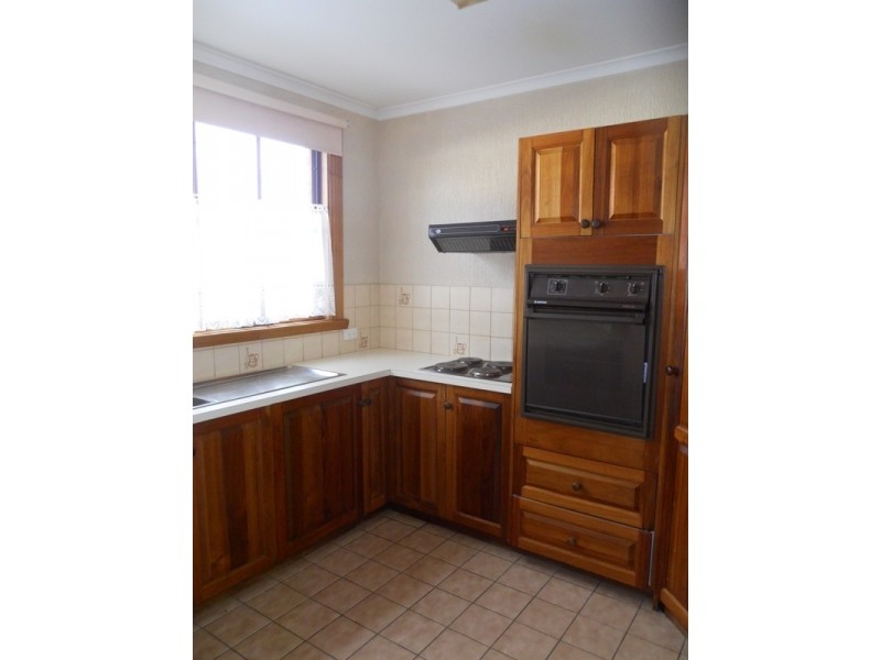 30/12  Casino Rise, Prospect TAS 7250