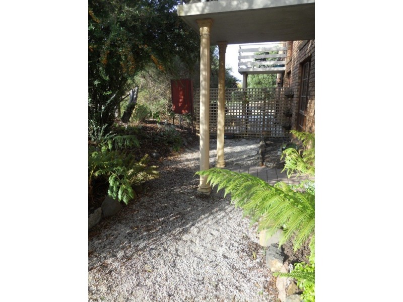 30/12  Casino Rise, Prospect TAS 7250