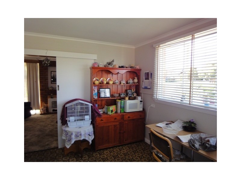 Waverley TAS 7250