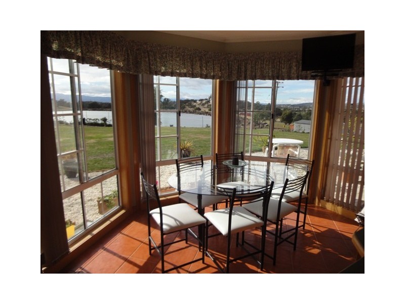 Blackstone Heights TAS 7250