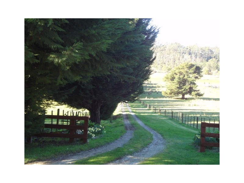 82 Karoola Road, Karoola TAS 7267