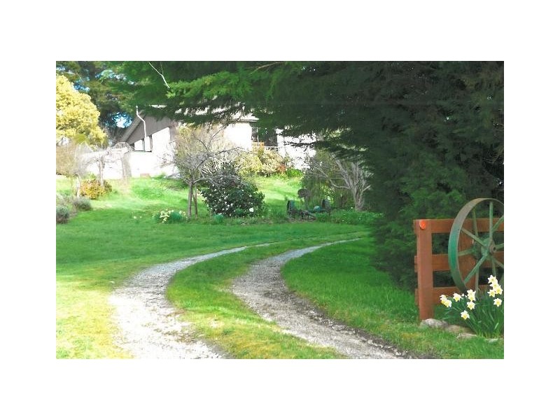 82 Karoola Road, Karoola TAS 7267