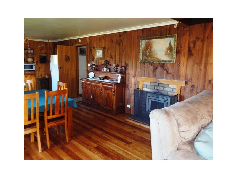 82 Karoola Road, Karoola TAS 7267