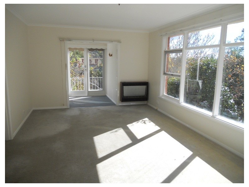 2/10 Balaka Place, Newstead TAS 7250