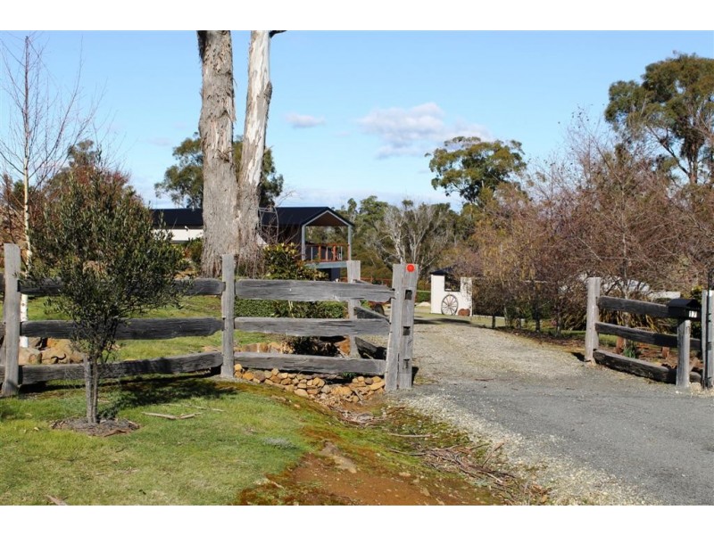 17 Walford Rise, Dilston TAS 7252