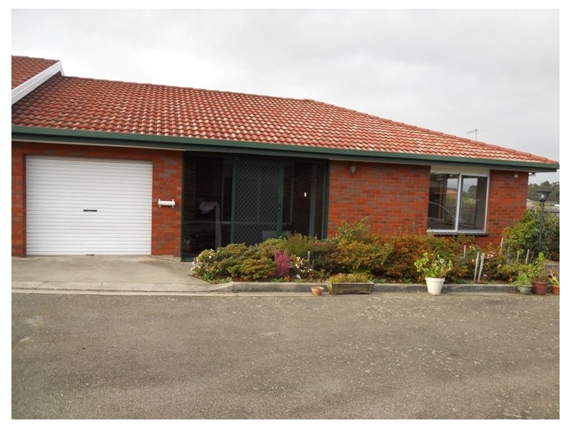 2/92 Stanley Street, Summerhill TAS 7250