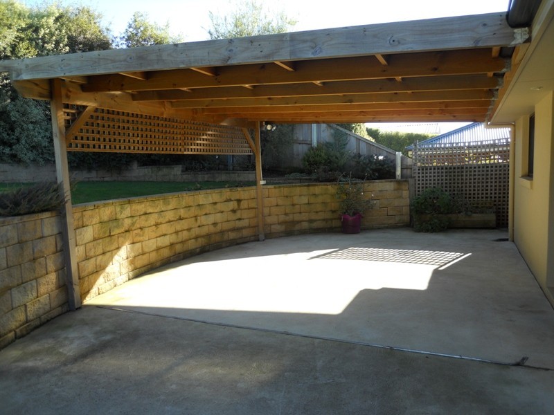 38 Piper Avenue, Youngtown TAS 7249