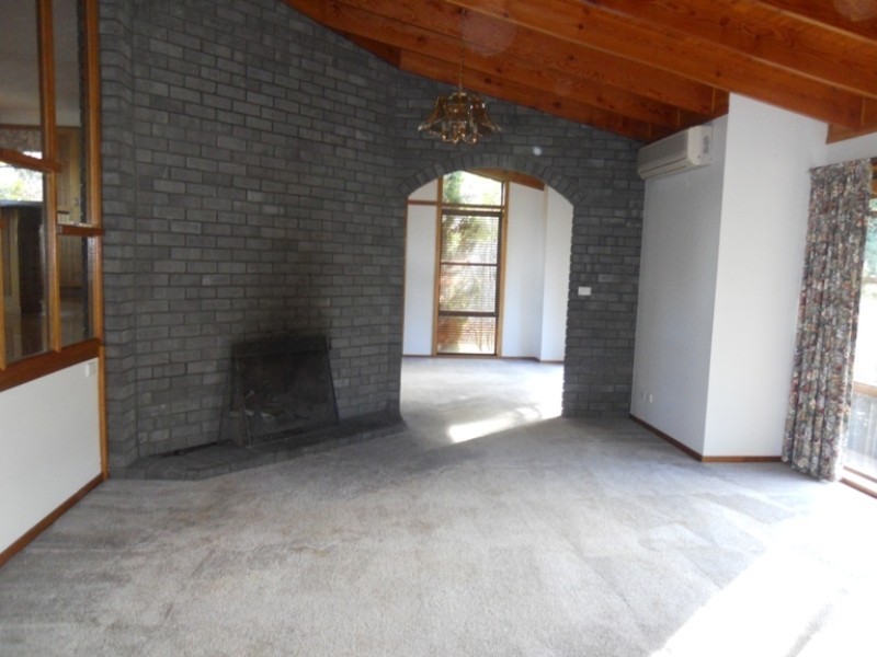 28 Redwood Crescent, Youngtown TAS 7249