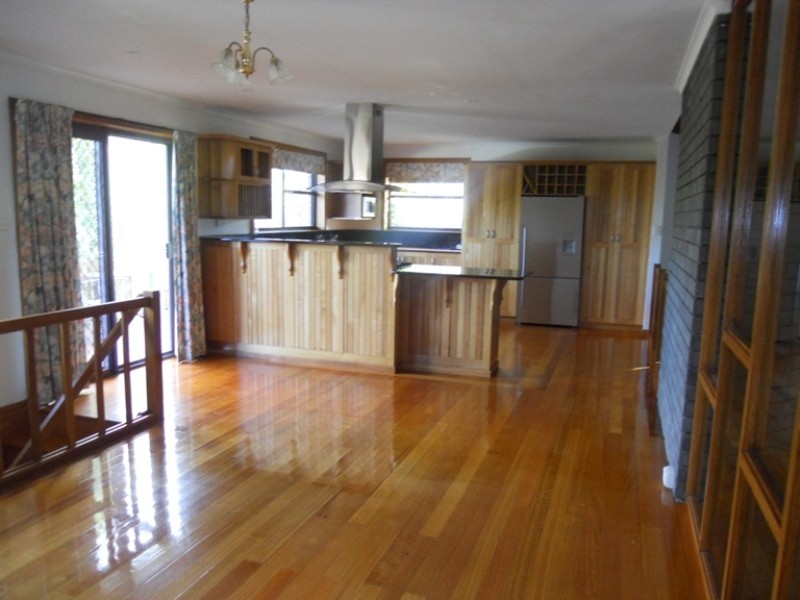 28 Redwood Crescent, Youngtown TAS 7249