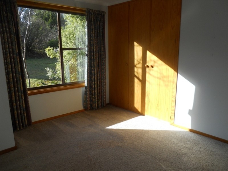28 Redwood Crescent, Youngtown TAS 7249